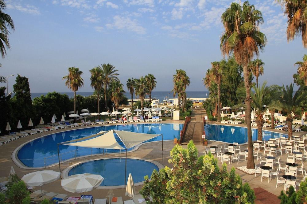 Club Kastalia Holiday Village Konaklı エクステリア 写真